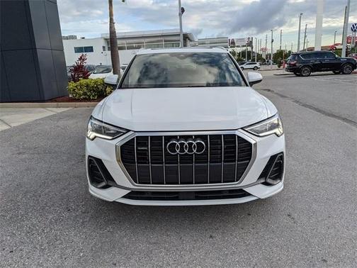 2023 Audi Q3 45 S line Premium