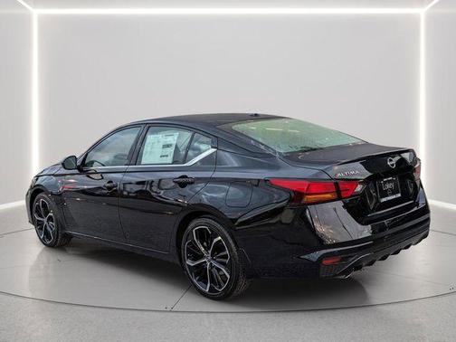 Black 2026 Nissan Altima 2.5 SR