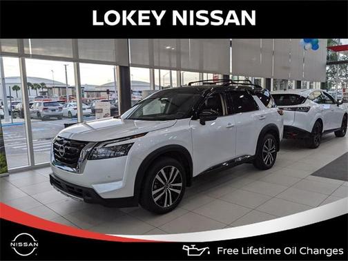 2025 Nissan Pathfinder Platinum
