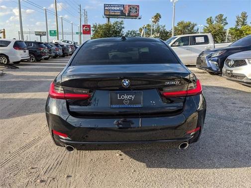 2023 BMW 330 i