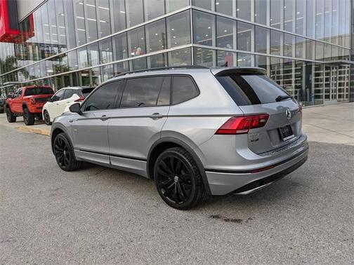 2021 Volkswagen Tiguan 2.0T SE R-Line Black