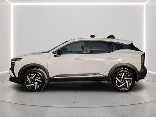 Fresh Powder 2026 Nissan Kicks SV