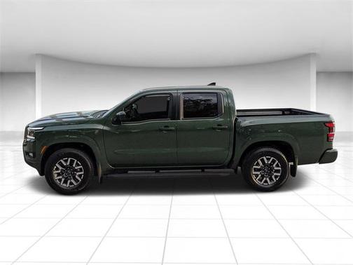 2025 Nissan Frontier SL