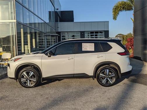 2025 Nissan Rogue SL