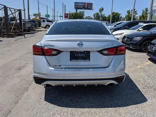 2021 Nissan Altima 2.5 SV