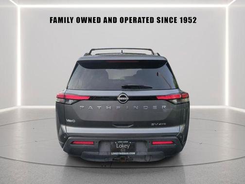 Gun Metallic 2022 Nissan Pathfinder SV