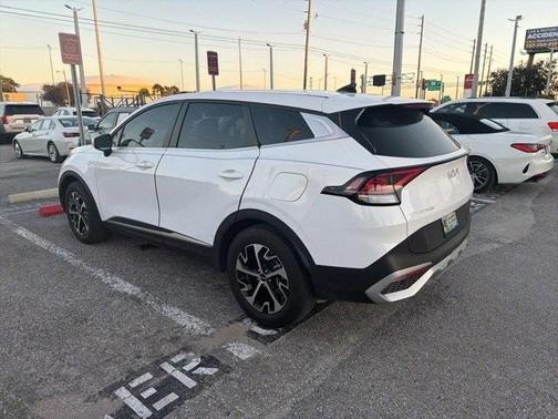 2024 Kia Sportage EX