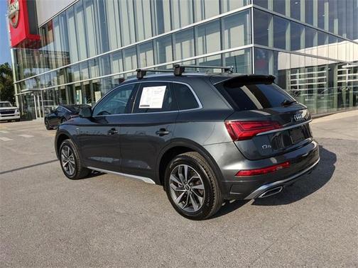 2023 Audi Q5 45 S line quattro Premium