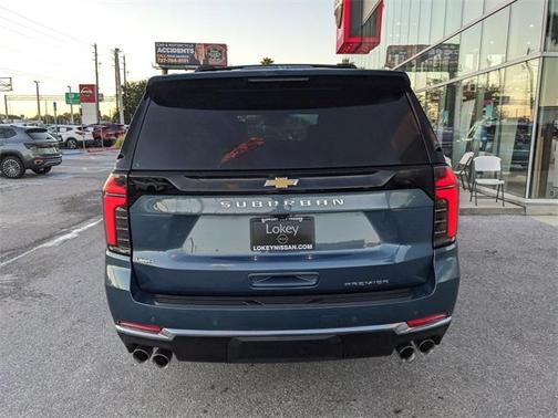 2025 Chevrolet Suburban Premier