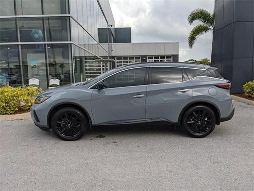 2024 Nissan Murano SV