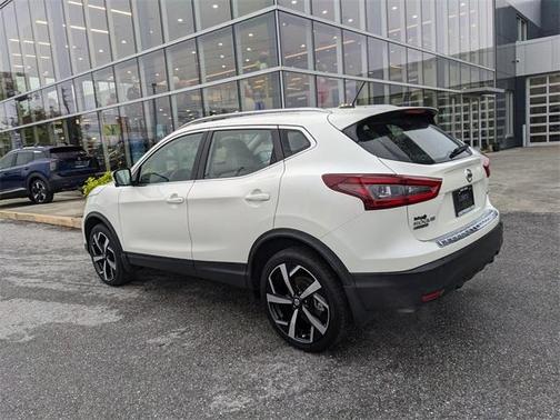 2022 Nissan Rogue Sport SL