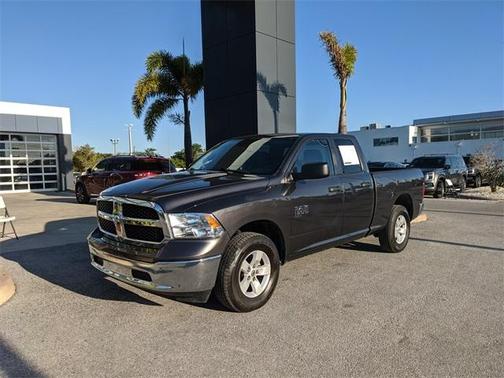 2024 RAM 1500 Classic SLT