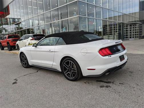 2022 Ford Mustang EcoBoost Premium