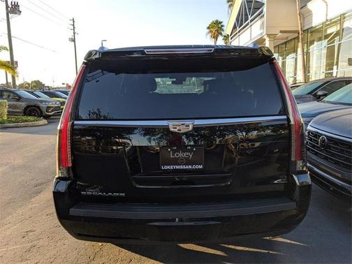 2019 Cadillac Escalade Luxury