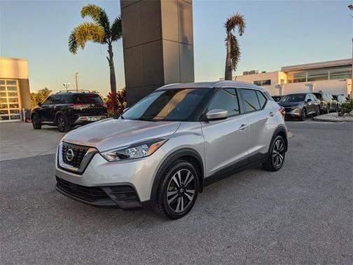 2020 Nissan Kicks SV