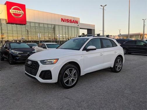 2025 Audi Q5 45 S line quattro Premium