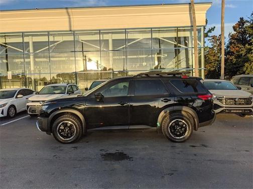 2025 Nissan Pathfinder Rock Creek