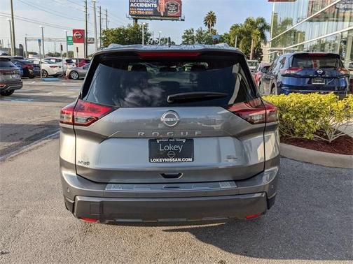 2025 Nissan Rogue SL