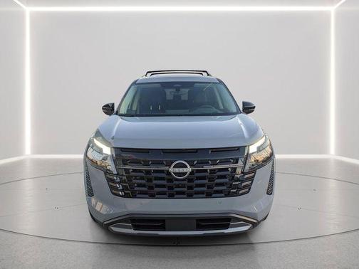 Boulder Gray Metallic 2026 Nissan Pathfinder Platinum