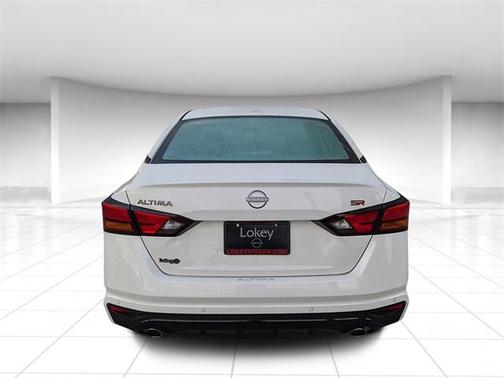 2025 Nissan Altima SR