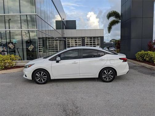 2021 Nissan Versa 1.6 SV