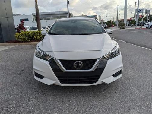 2021 Nissan Versa 1.6 SV