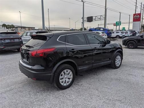 2019 Nissan Rogue Sport S