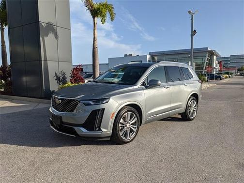 2023 Cadillac XT6 Premium Luxury AWD