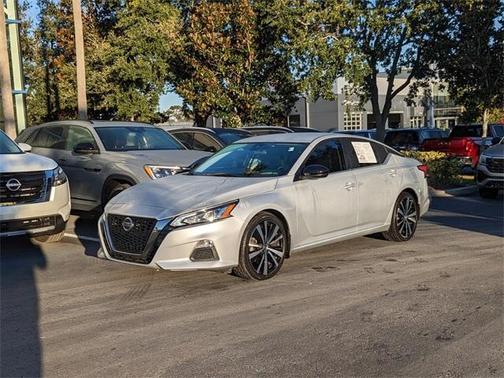 2021 Nissan Altima 2.5 SR