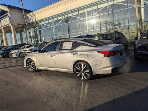 2021 Nissan Altima 2.5 SR