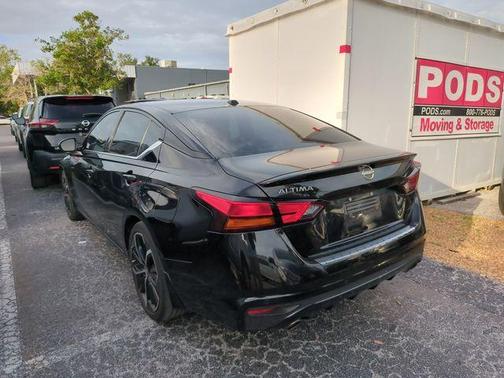 Black 2023 Nissan Altima 2.5 SR