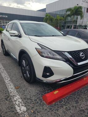 White 2020 Nissan Murano Platinum