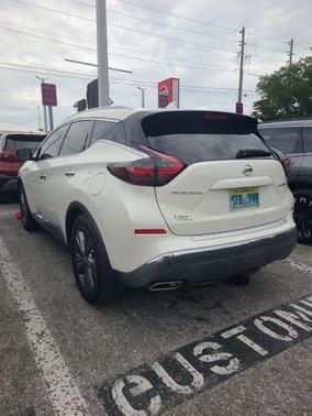 White 2020 Nissan Murano Platinum