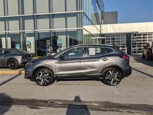 2022 Nissan Rogue Sport SL