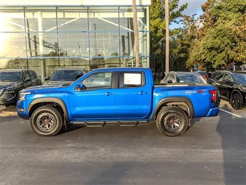 2025 Nissan Frontier PRO-4X