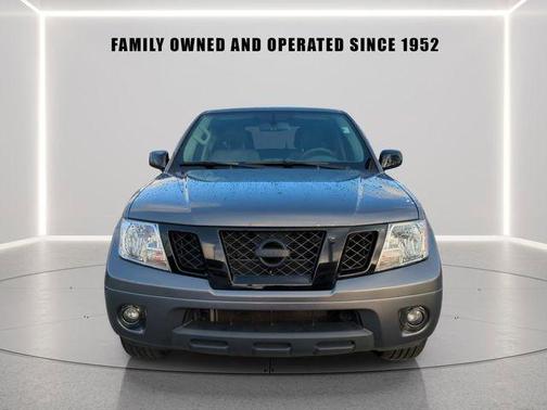 Gun Metallic 2020 Nissan Frontier SV