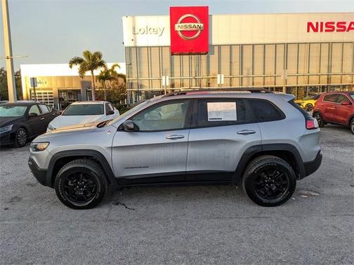 2021 Jeep Cherokee Trailhawk
