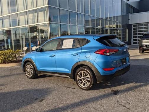 2017 Hyundai TUCSON SE