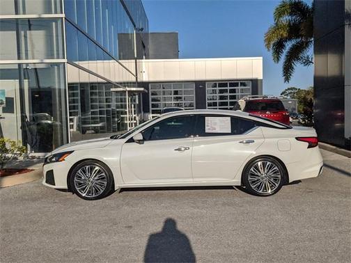 2024 Nissan Altima 2.5 SL