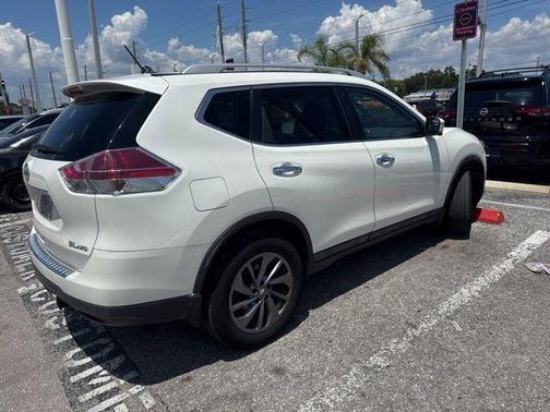 Pearl White 2016 Nissan Rogue SL