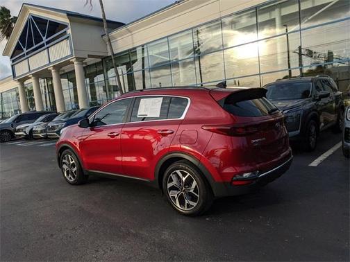 2022 Kia Sportage EX