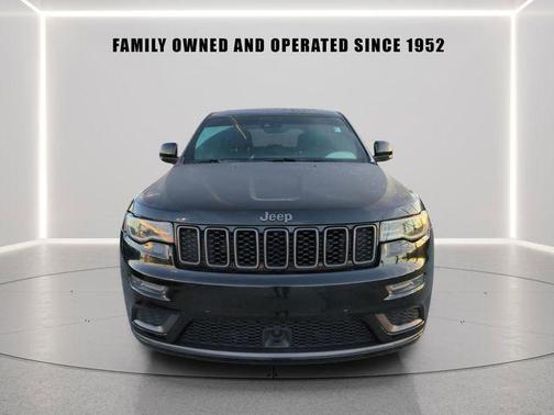 Diamond Black 2019 Jeep Grand Cherokee Altitude