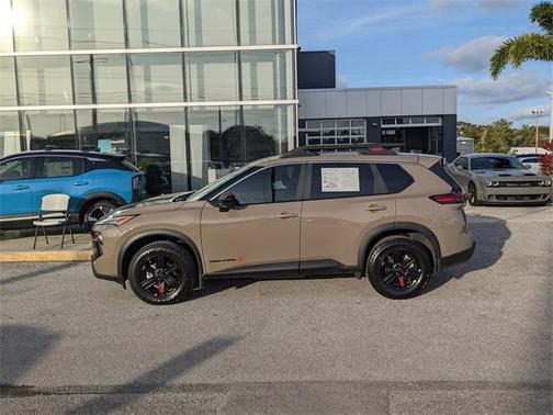 2025 Nissan Rogue Rock Creek