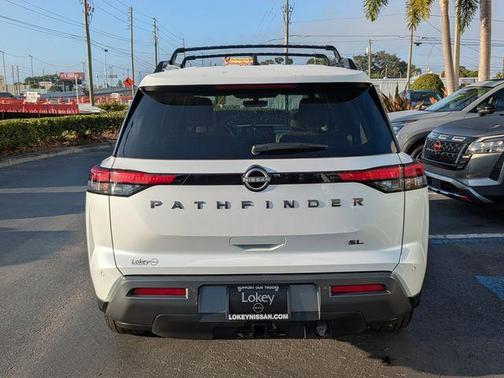 Everest White P 2026 Nissan Pathfinder SL