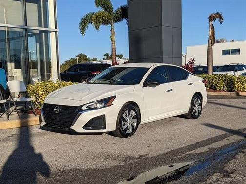 2025 Nissan Altima S