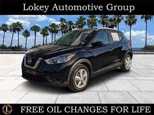 2019 Nissan Kicks S
