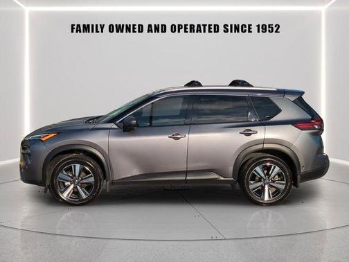 Gun Metallic 2024 Nissan Rogue SL