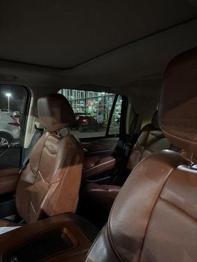 2020 Cadillac Escalade Luxury