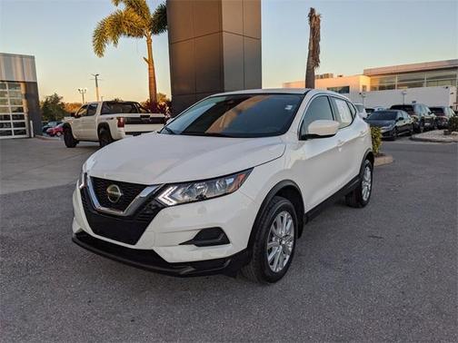 2022 Nissan Rogue Sport S