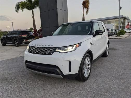 2024 Land Rover Discovery P300 S